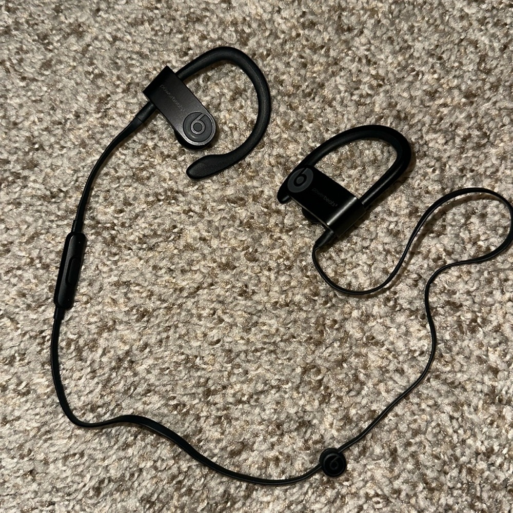 Beats Powerbeats